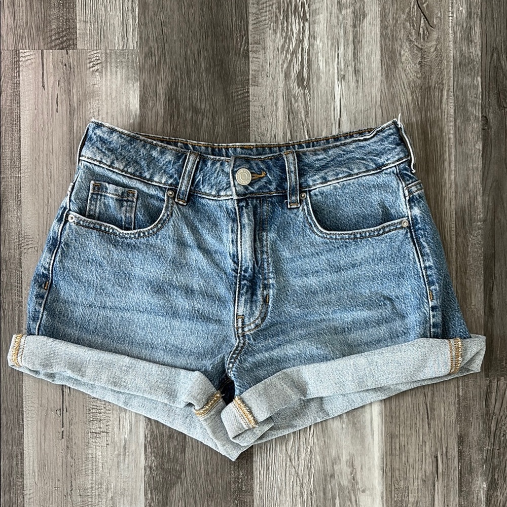 PacSun blue denim shorts